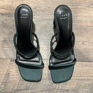 Emerald Women’s Cass Heel Sandals